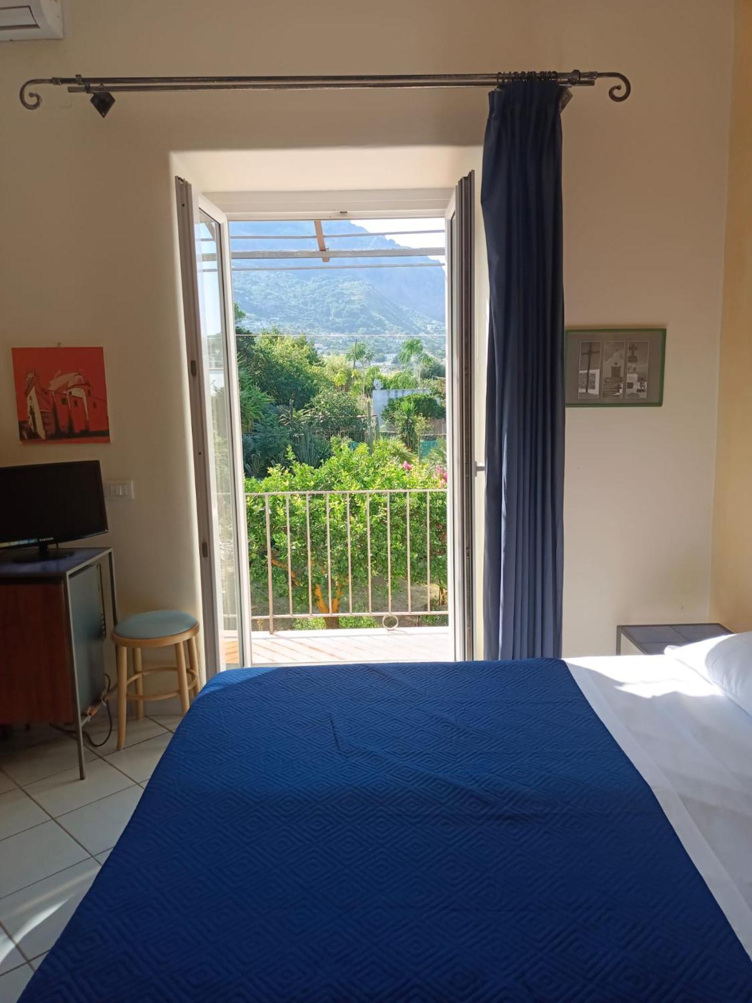 Relais Villa Raffaele By Emilia Ischia Exterior photo